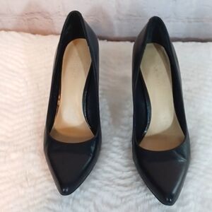 NineWest Garisono Woman's Real‎ Black Leather  Pointed Heels sz 7.5 M